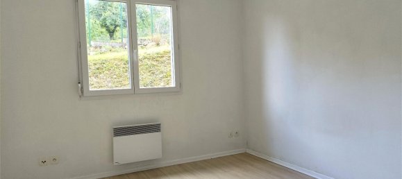 1 bedroom Apartment in Nouzonville, France No. 222930 5