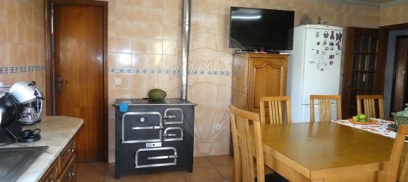 9 bedrooms House in Cambres, Portugal No. 62088 11