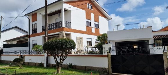 4 bedrooms House in Viana do Castelo, Portugal No. 50157 5