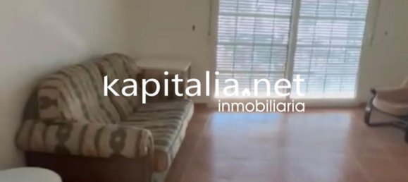 3 bedrooms House in Valencia, Spain No. 159697 2
