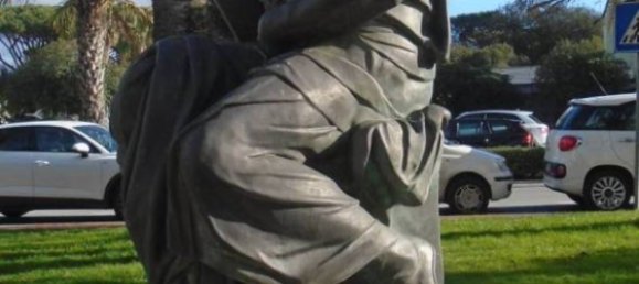 4 bedrooms Villa in Massa, Italy No. 215075 29