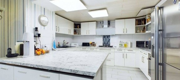 Таунхаус с 5 спальнями в Зарлуи, Германия № 73529 5