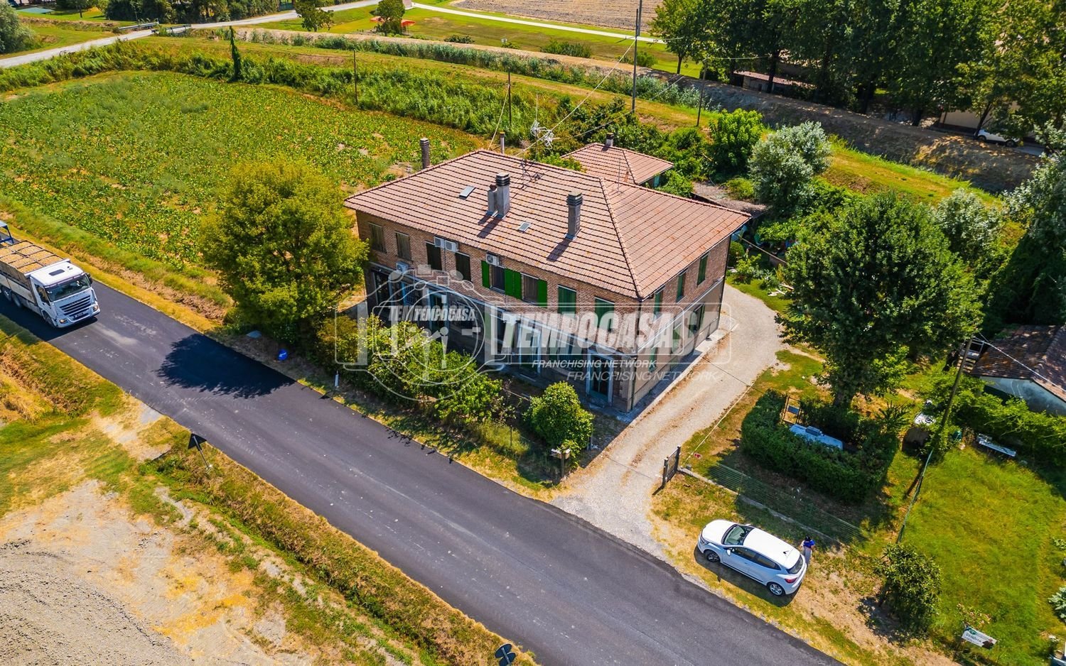 5 rooms Duplex in Medicina, Italy No. 79957