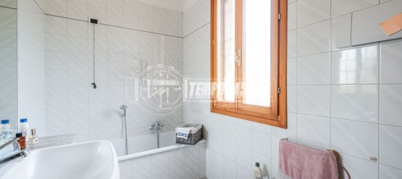 5 rooms Duplex in Medicina, Italy No. 79957 21