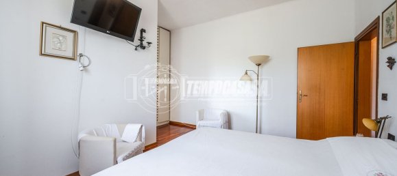 5 rooms Duplex in Medicina, Italy No. 79957 19
