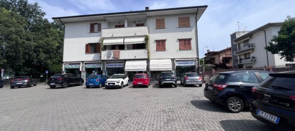 Квартира с 3 спальнями в Гарбаньяте Миланезе, Италия № 360670 16