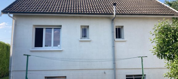 3 bedrooms House in Mesnil-Saint-Loup, France No. 151948 3