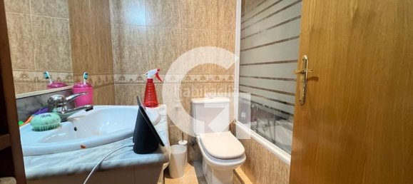 Apartamento de 3 dormitorios en Rubí, Spain No. 157050 30