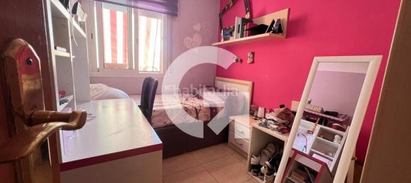 Apartamento de 3 dormitorios en Rubí, Spain No. 157050 17