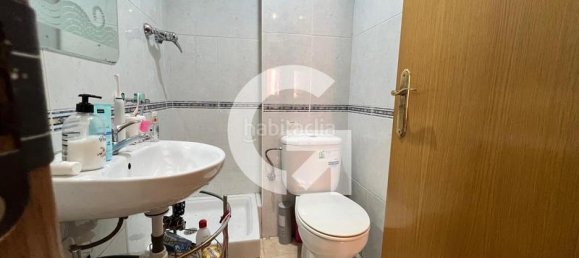 Apartamento de 3 dormitorios en Rubí, Spain No. 157050 27