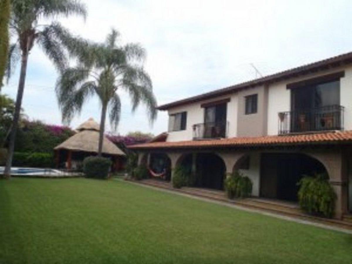 4 bedrooms House in Morelos, Mexico No. 165818
