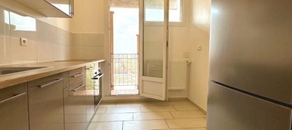 1 bedroom Apartment in Epinay-sur-Seine, France No. 165408 3