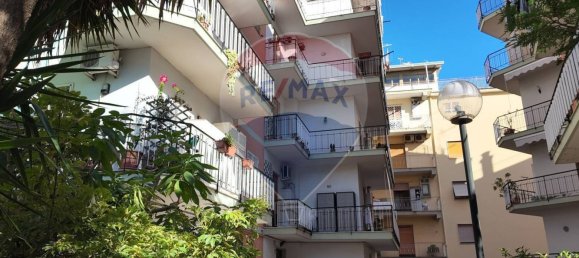 3 rooms Office in Torre del Greco, Italy No. 380127 3