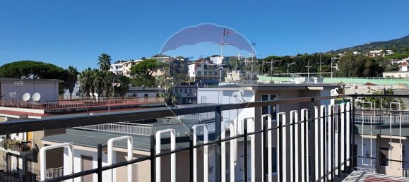 3 rooms Office in Torre del Greco, Italy No. 380127 8