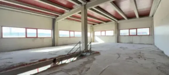 1035m² Warehouse in Guadalajara, Spain No. 169392 11