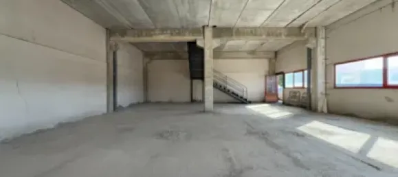 1035m² Warehouse in Guadalajara, Spain No. 169392 5