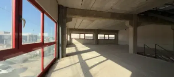 1035m² Warehouse in Guadalajara, Spain No. 169392 6