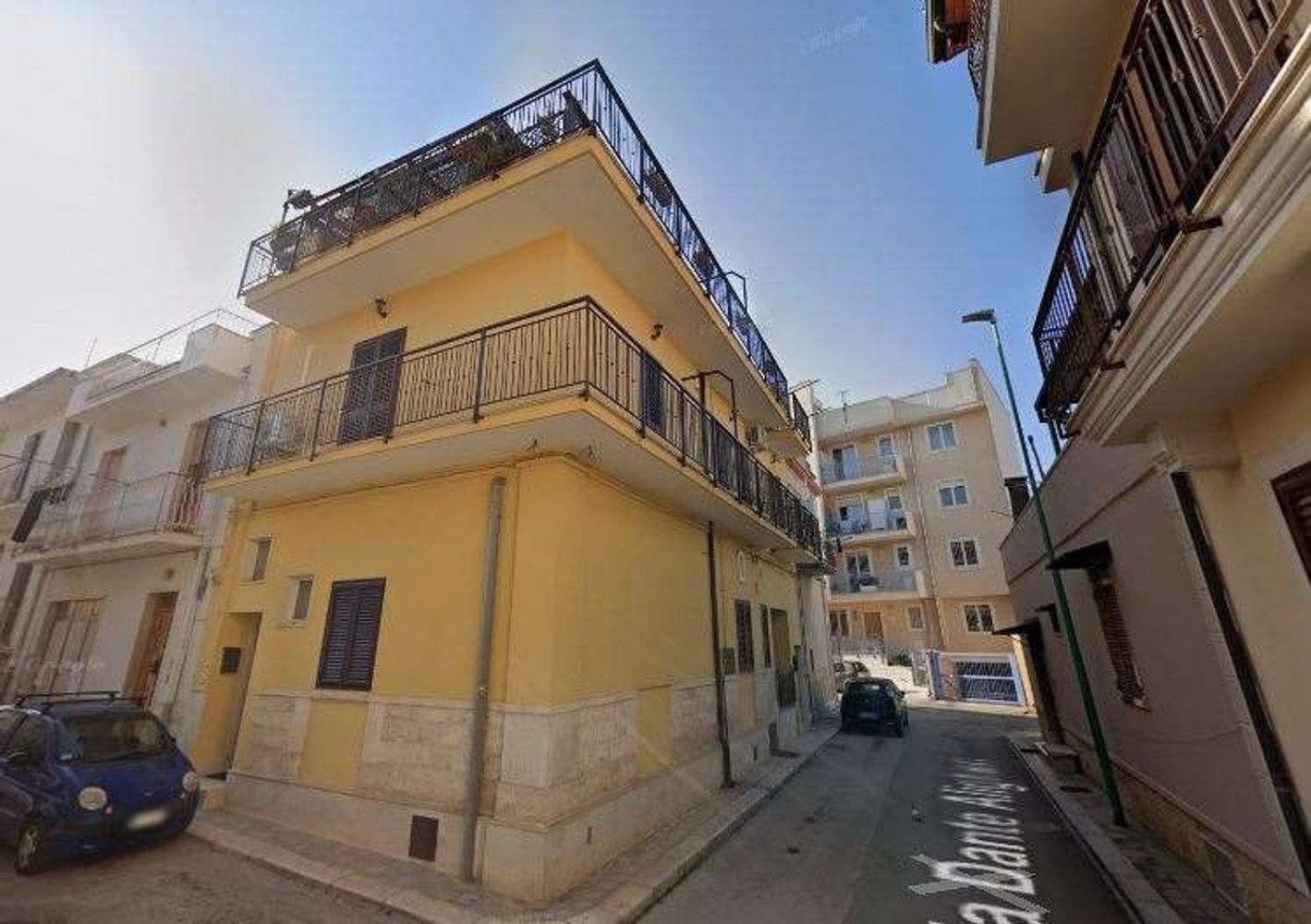 5 rooms Apartment in Bitetto, Italy No. 31660