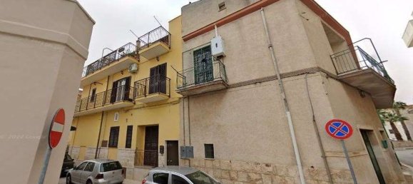 5 rooms Apartment in Bitetto, Italy No. 31660 9