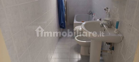 Квартира с 3 спальнями в Бари, Италия № 31271 14