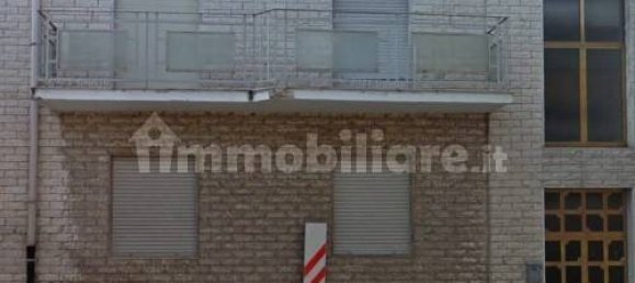 Квартира с 3 спальнями в Бари, Италия № 31271 26