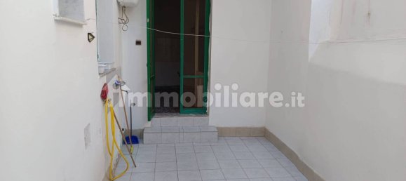 Квартира с 3 спальнями в Бари, Италия № 31271 17