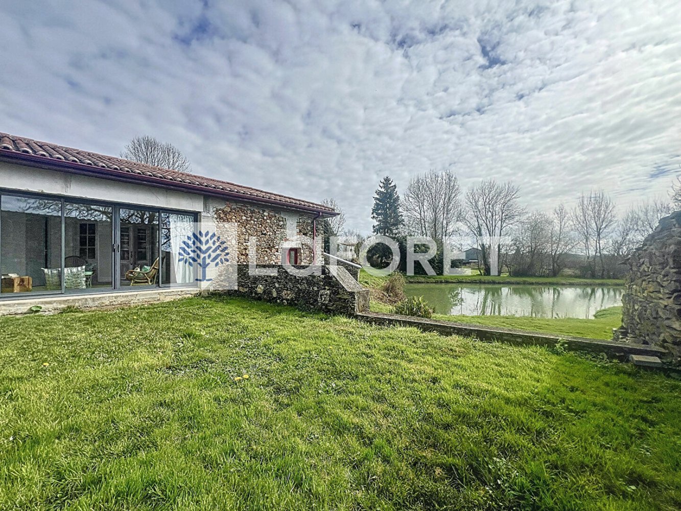 5 Schlafzimmer Haus in L'Absie, France, Nr. 98427