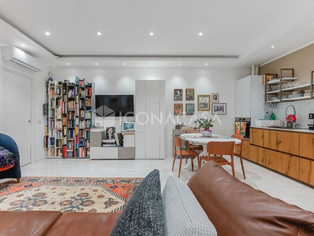 3 chambres Appartement à Milan, Italy No. 370102