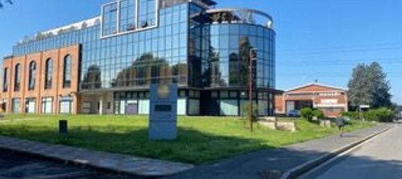 Gewerbliche Immobilie in Settimo Milanese, Italy 365m², Nr. 15755 9