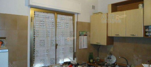 Apartamento de 6 habitaciónes en Silvi, Italy No. 94916 84