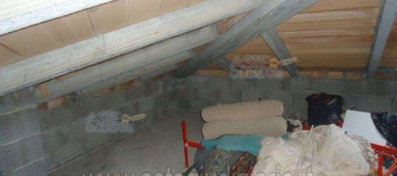 Apartamento de 6 habitaciónes en Silvi, Italy No. 94916 12