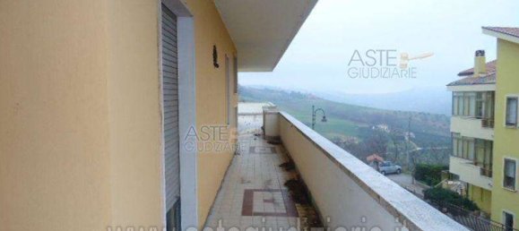 Apartamento de 6 habitaciónes en Silvi, Italy No. 94916 112