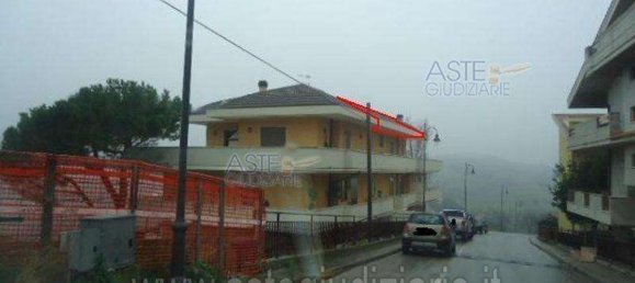 Apartamento de 6 habitaciónes en Silvi, Italy No. 94916 86