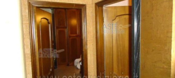 Apartamento de 6 habitaciónes en Silvi, Italy No. 94916 4