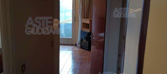 Квартира с 6 комнатами в Брешиа, Италия № 4381 18