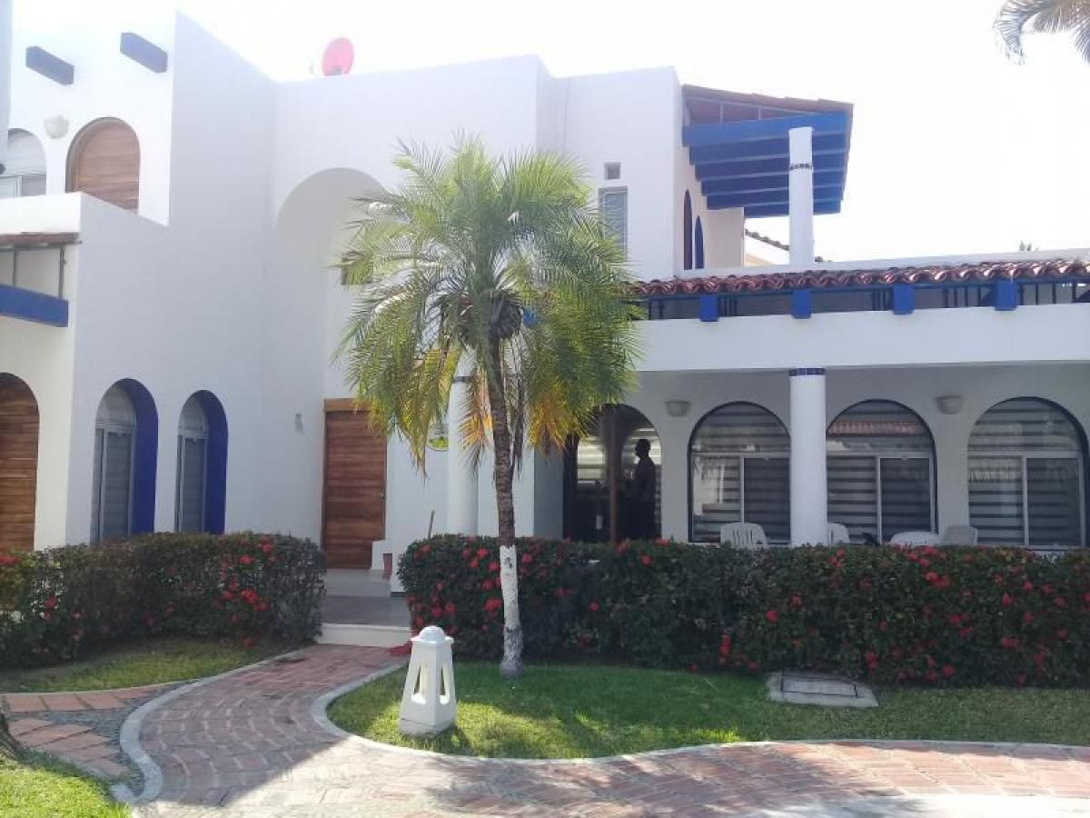 3 chambres Maison à Manzanillo, Mexico No. 166279