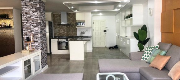 3 bedrooms Condo in Bangkok, Thailand No. 6638 6