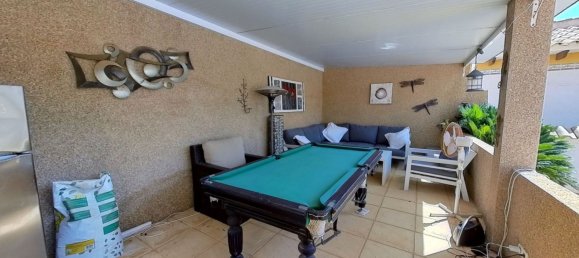 4 bedrooms Villa in La Zenia, Spain No. 9792 12