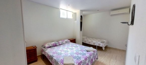 4 bedrooms Villa in La Zenia, Spain No. 9792 9