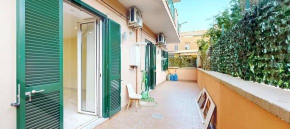 3 rooms Apartment in Arzano, Italy No. 24684 7