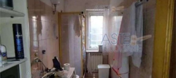 3 rooms Apartment in Rome, Italy No. 189094 38