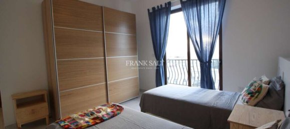 3 bedrooms Penthouse in Naxxar, Malta No. 9393 12