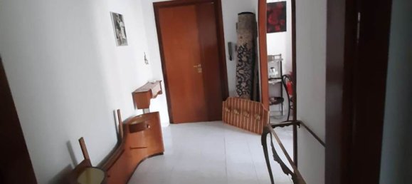 4 rooms Apartment in Latina, Italy No. 3030 3