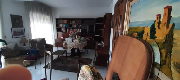 4 rooms Apartment in Latina, Italy No. 3030 2