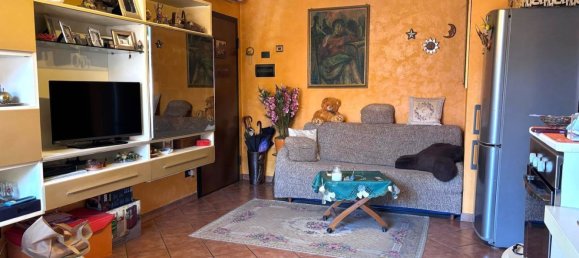 2 rooms Apartment in Tavazzano con Villavesco, Italy No. 286359 3