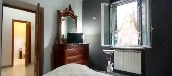 2 rooms Apartment in Rome, Italy No. 37368 16