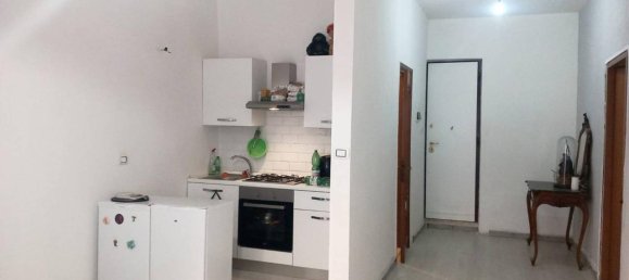 2 rooms Apartment in Rome, Italy No. 37368 8