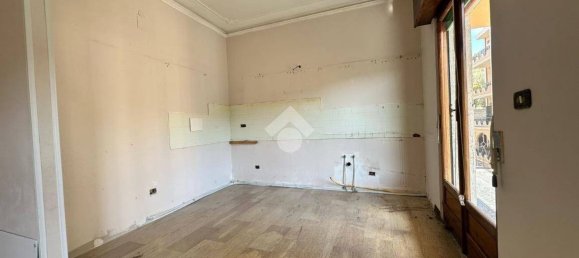 Apartamento T3 em Reggio Calabria, Italy N.º 66924 3