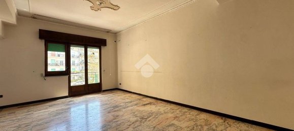 Apartamento T3 em Reggio Calabria, Italy N.º 66924 9