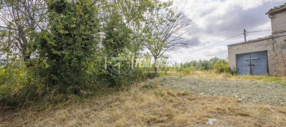 Casa de 2 dormitorios en Loro Piceno, Italy No. 337869 2